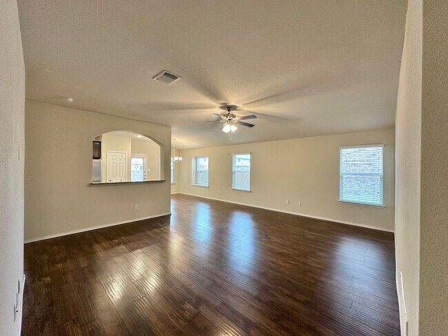 Foto del edificio - Viewable Now!  Pets Accepted!