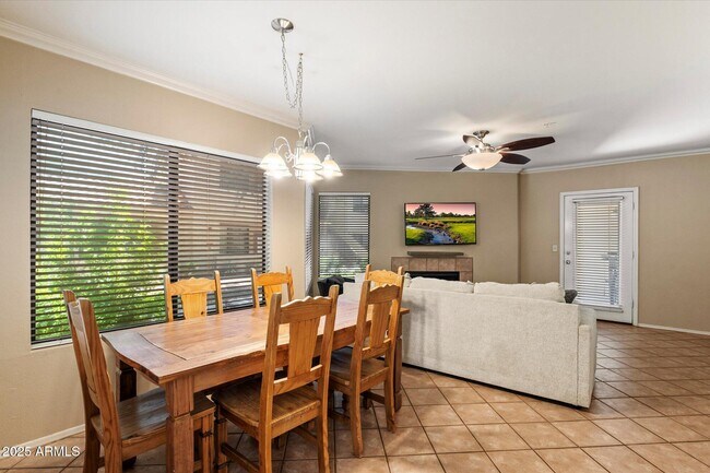 Foto del edificio - 7575 E Indian Bend Rd