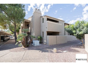 Building Photo - 7950 E Starlight Way
