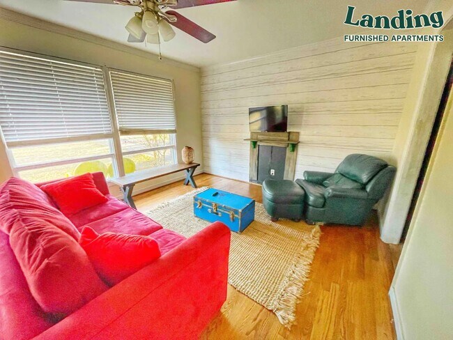 Building Photo - 5137 Scenic View Dr