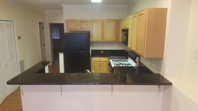 Kitchen - New Granite Countertop - 1619 12th St NW