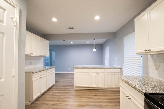 Foto del edificio - 4130 Galesburg St