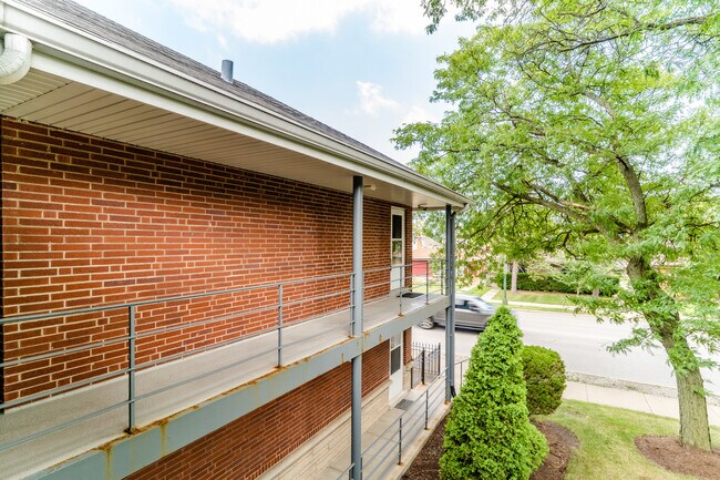 Building Photo - 6244 N Harlem Ave