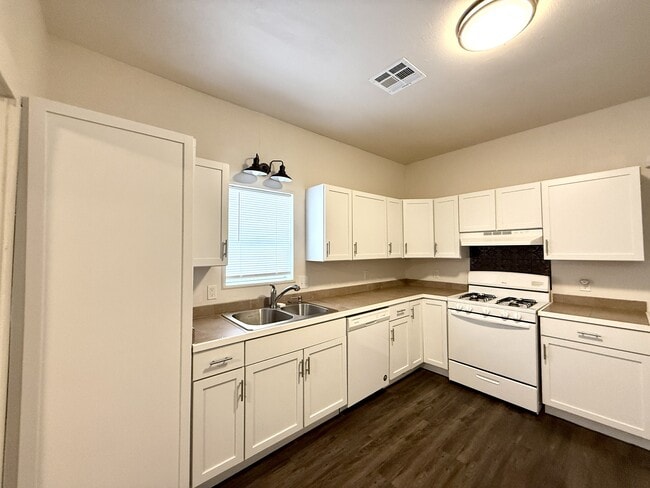 Foto del edificio - 531 G St NW