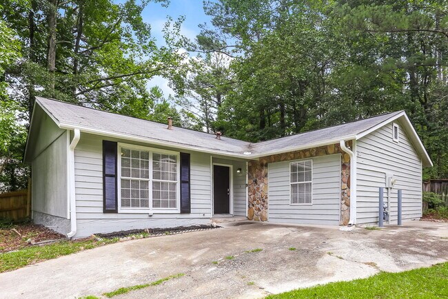 Building Photo - 765 Villa Way