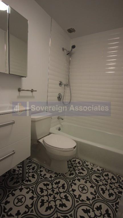 Building Photo - 525 West 49th Street