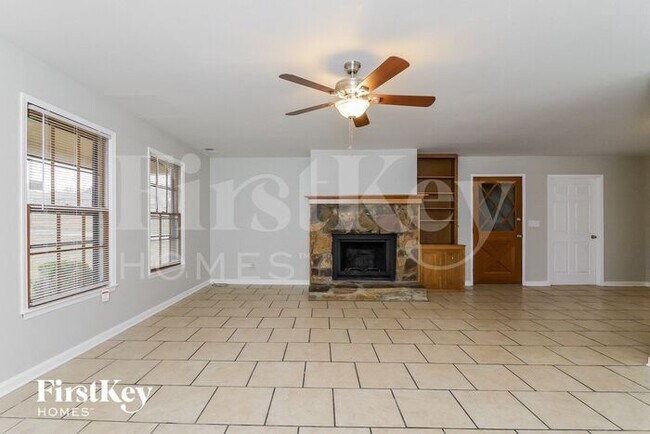 Foto del edificio - 5119 Stephens Rd