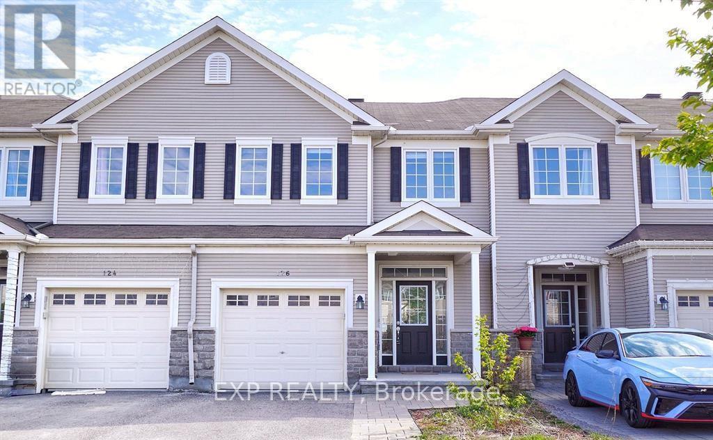 Photo principale - 126 Akerson Rd