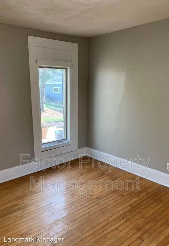 Foto del edificio - 527 E Hickory St