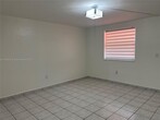 Foto principal - 4655 Palm Ave