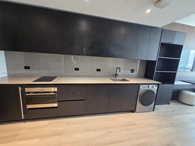 Foto del edificio - 20 NE 11th St