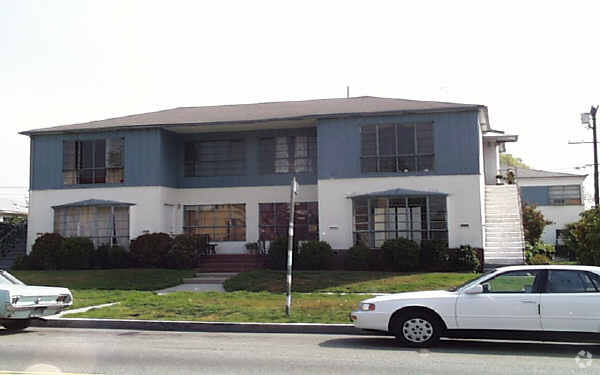 Primary Photo - 1400 N Crescent Heights Blvd