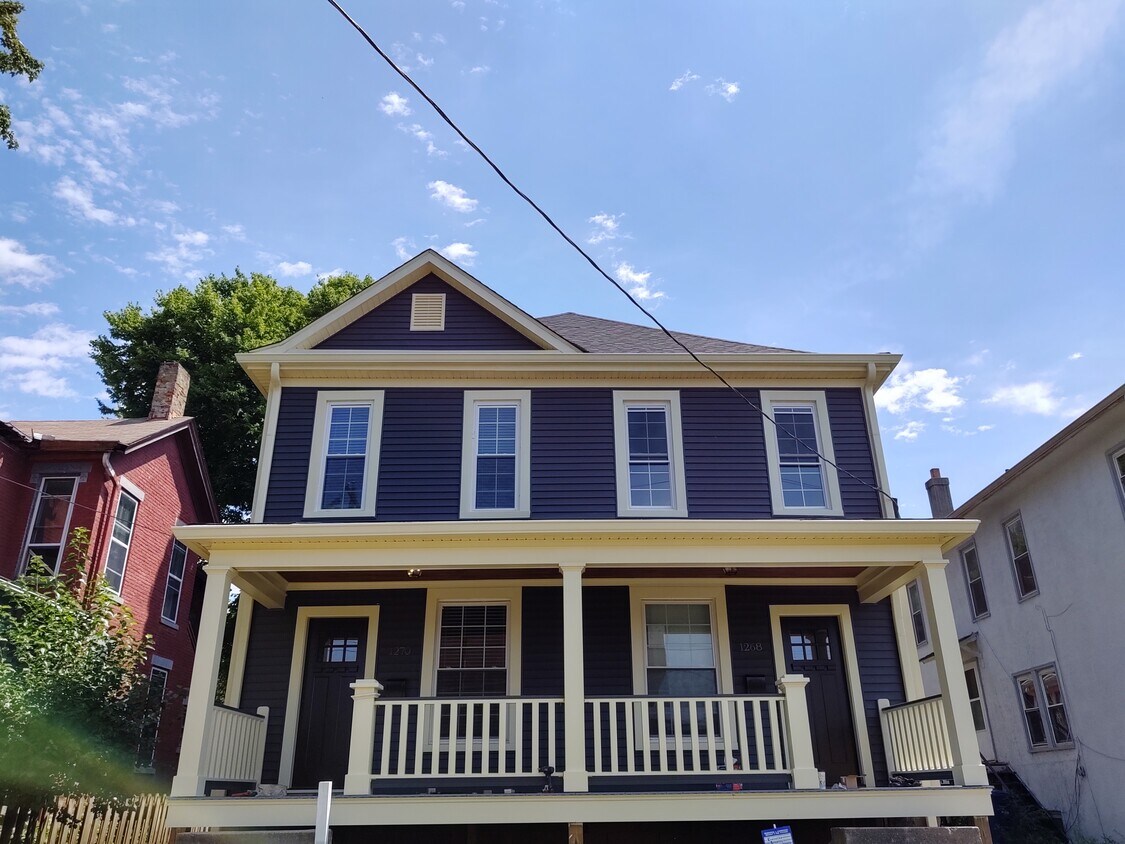 1268 Courtland Ave, Columbus, OH 43201 Townhome Rentals in Columbus