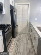 Building Photo - 1220 19th St NE