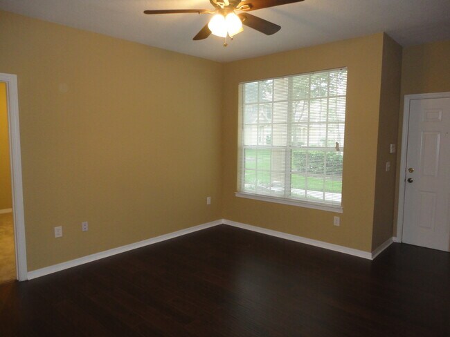 Building Photo - Upgraded 3br/2ba Condo in Altamonte Springs!