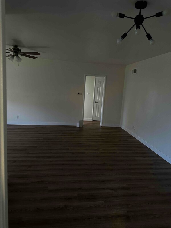 Foto del edificio - 11425 Quinn St