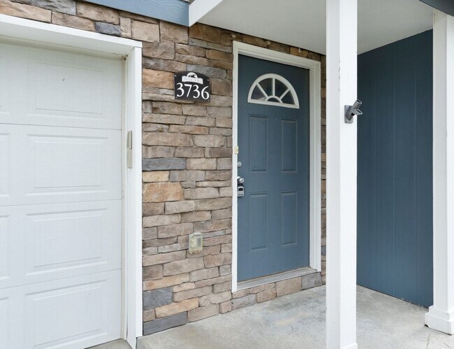 Building Photo - Quality Home Management