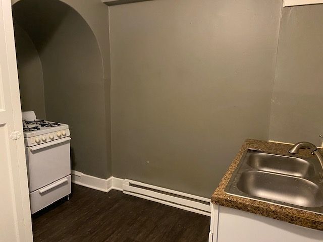 Foto del edificio - 1035 N. 23rd St. Apt. 13 - 1 Bedroom Upper