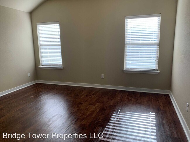 Building Photo - 4 br, 2 bath House - 9201 Curacao Drive