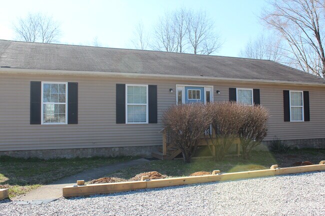 Foto del edificio - 1612 Kennedy Bridge Rd