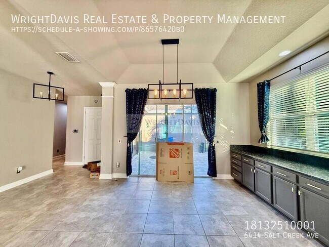 Foto del edificio - 6414 Salt Creek Ave