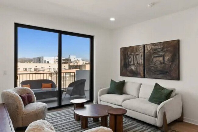 Foto del edificio - The Harper on Beverly