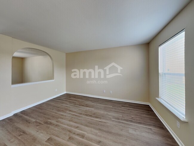 Foto del edificio - 1373 Bluestem Dr