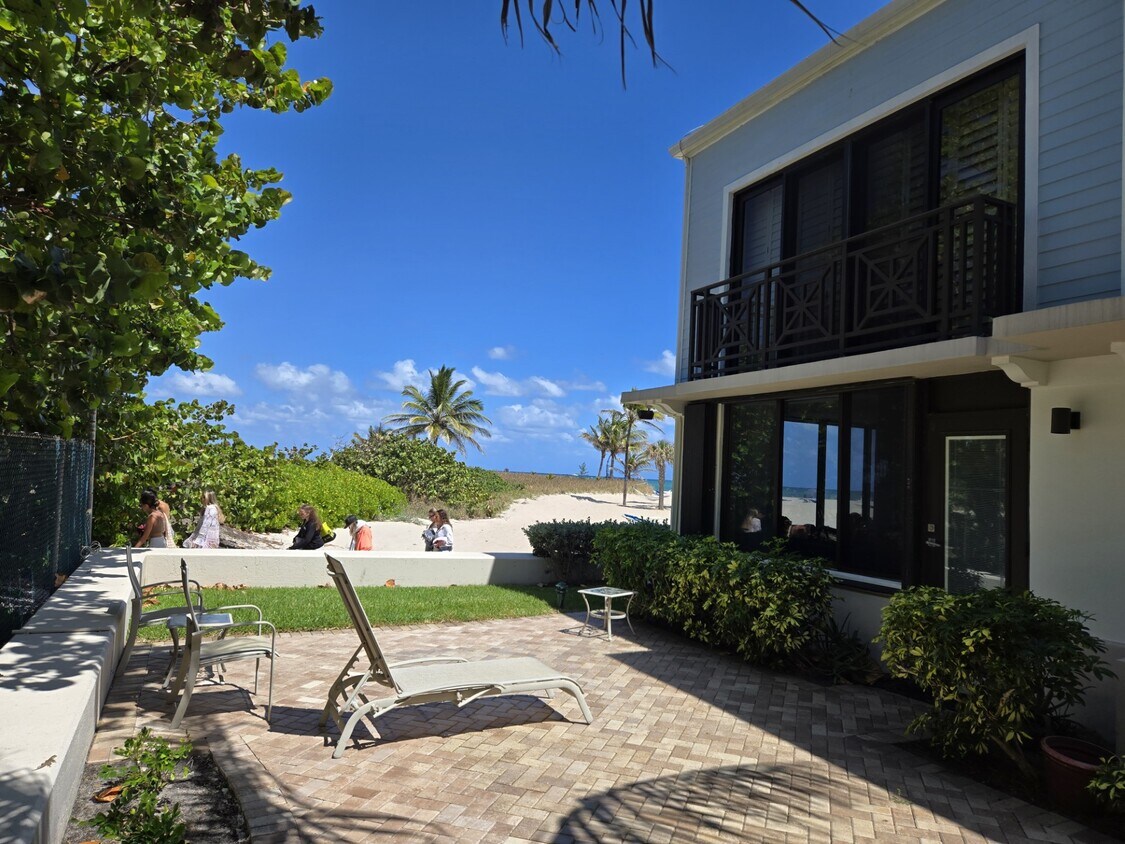 Foto del edificio - 1566 S Ocean Ln