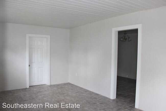 Foto del edificio - 2 br, 1 bath House - 307 West Freemont St