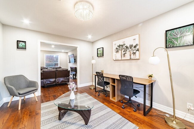 Photo du bâtiment - 30 Winding Way