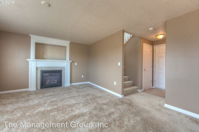 Building Photo - 4 br, 2.5 bath House - 16522 NE 45th Street