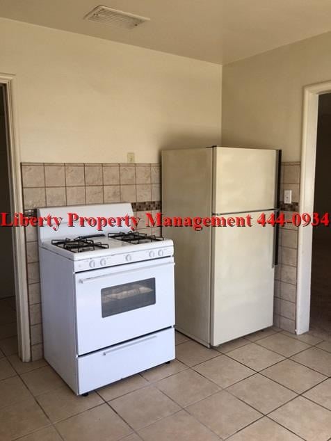 Building Photo - Fourplex For Rent in Fresno