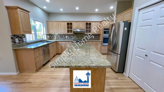 Foto del edificio - Step Inside this beautiful Home in Tacoma!
