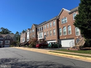 Building Photo - 5722 Governors Pond Cir