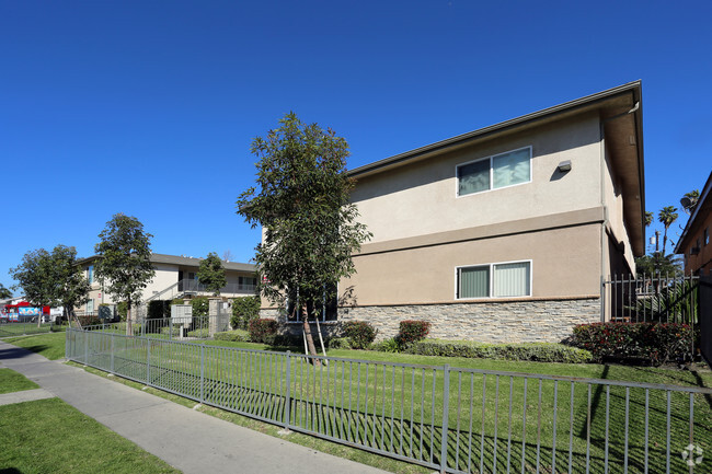 Foto del edificio - Townsend & Raitt Apartments