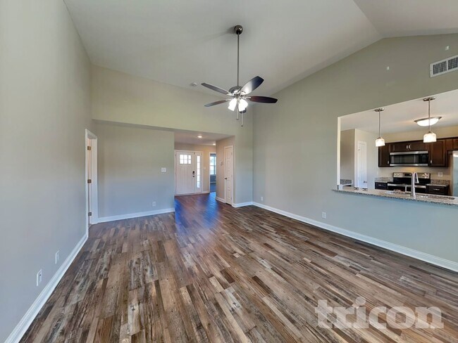 Foto del edificio - 1085 Dublin Dr