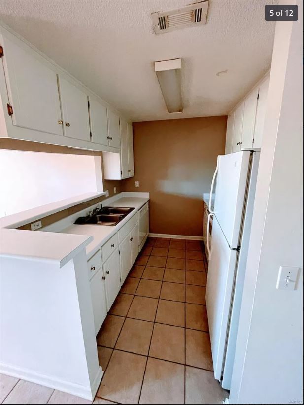 Building Photo - 128 Woodmere Dr