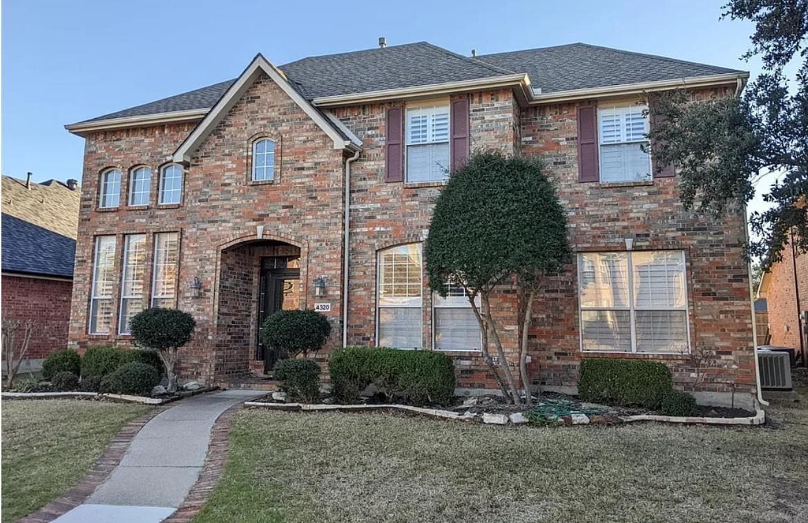 Photo - 4320 BURNHILL -