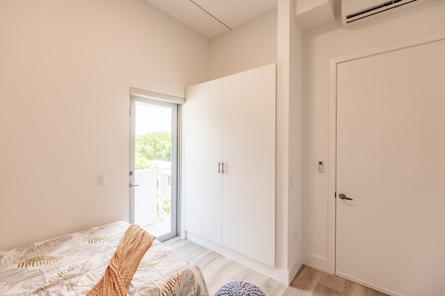 Building Photo - Aerie Apartments