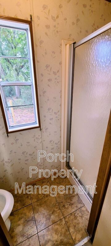 Foto del edificio - 7318 Hayward Ave