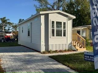 Foto principal - 6105 Land O' Lakes Blvd