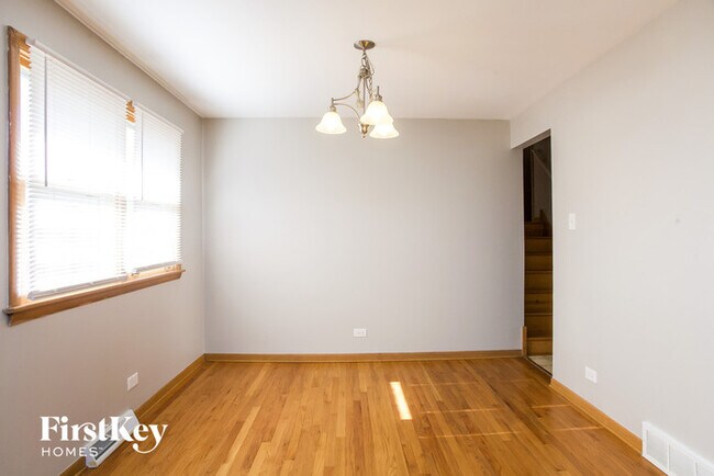 Foto del edificio - 3252 191st St