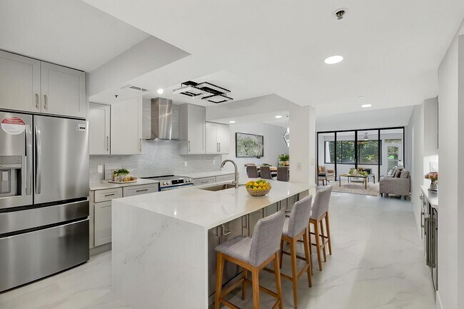 Foto del edificio - 6420 Boca Del Mar Dr