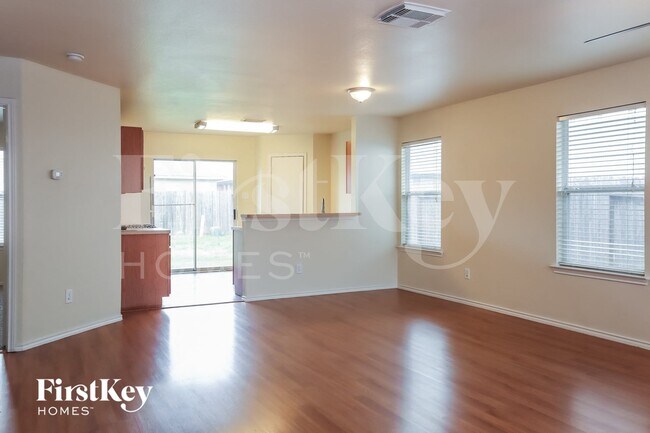 Building Photo - 7919 Raven Creek Ln