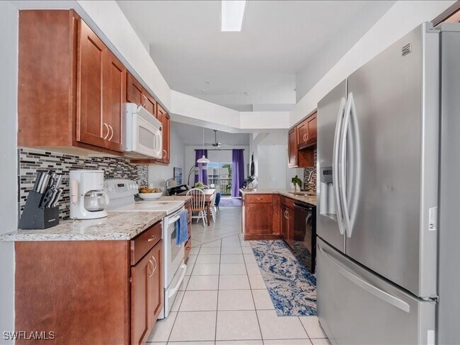 Building Photo - 4910 Cougar Ct N