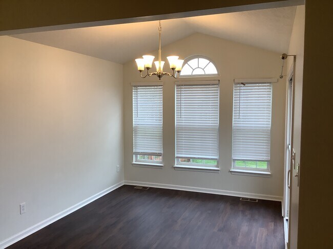 Building Photo - 5668 Appaloosa Circle