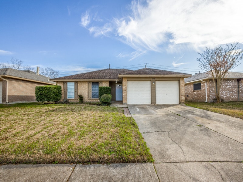 1405 Canyon Springs Dr, La Porte, TX 77571 House Rental in La Porte