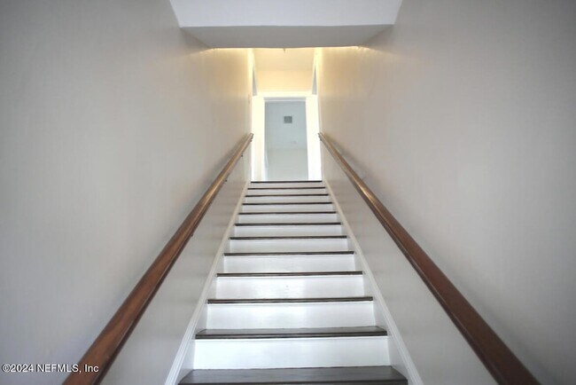 Building Photo - 78 Riberia St