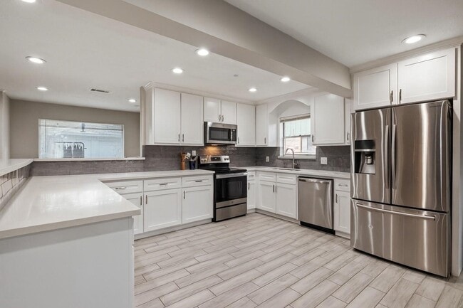 Foto del edificio - 5539 Rutherglenn Dr