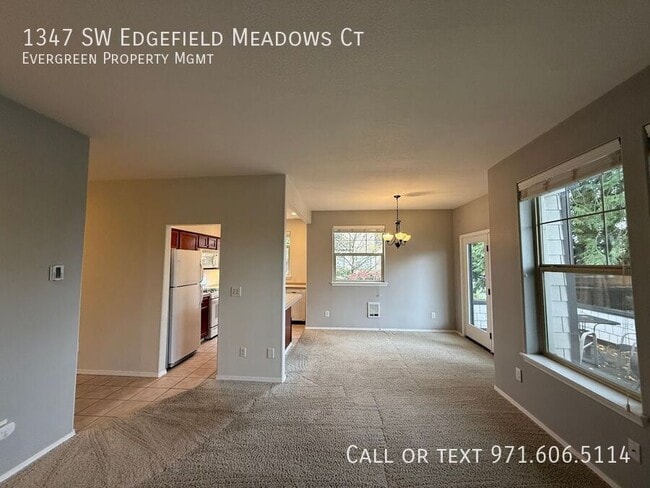 Foto del edificio - 1347 SW Edgefield Meadows Terrace